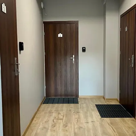 W Dolinie Stawów 3*